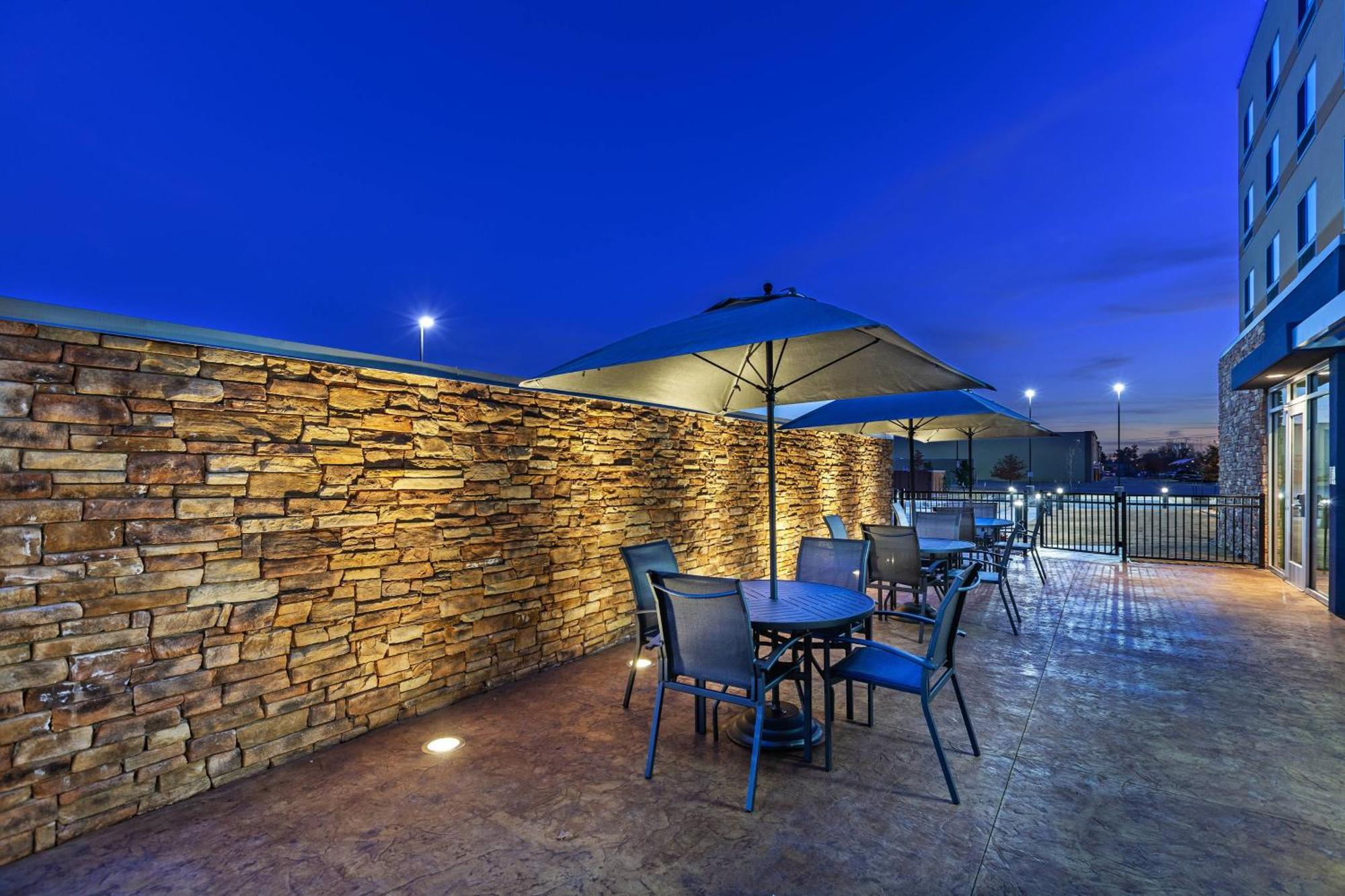 Fairfield Inn & Suites By Marriott Tulsa Catoosa Exterior foto